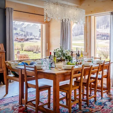 Ibusta - Ovo Network Chalet