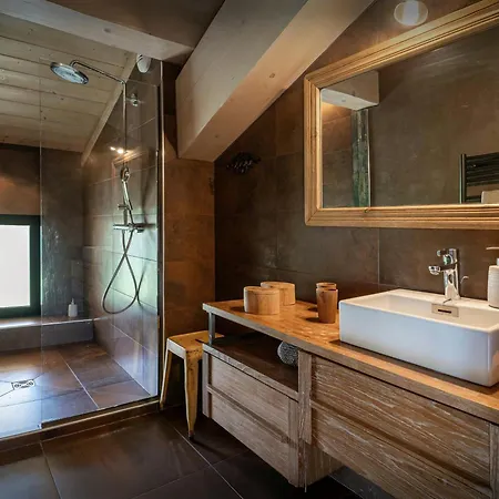 Chalet Ibusta - Ovo Network